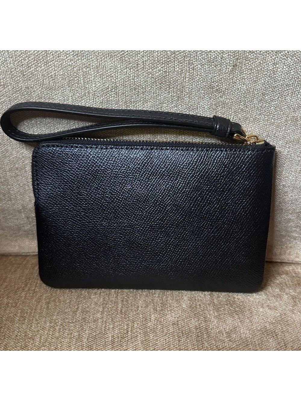 Coach - NWT - Midnight Blue Textured Wristlet - Beautiful Color - Picture 4 of 5